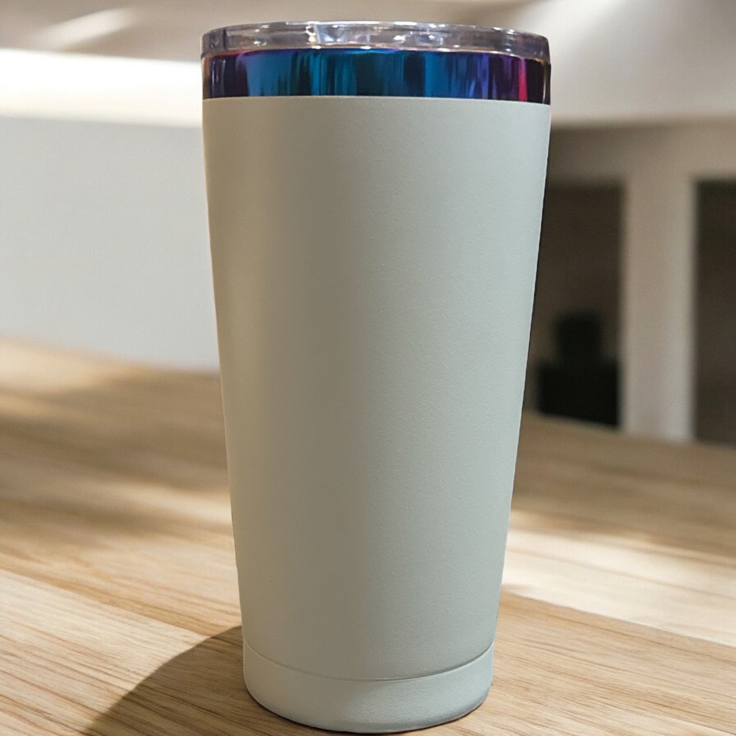 20 0z Travel Mug - Black/Gold Underlay - White/Rainbow Underlay